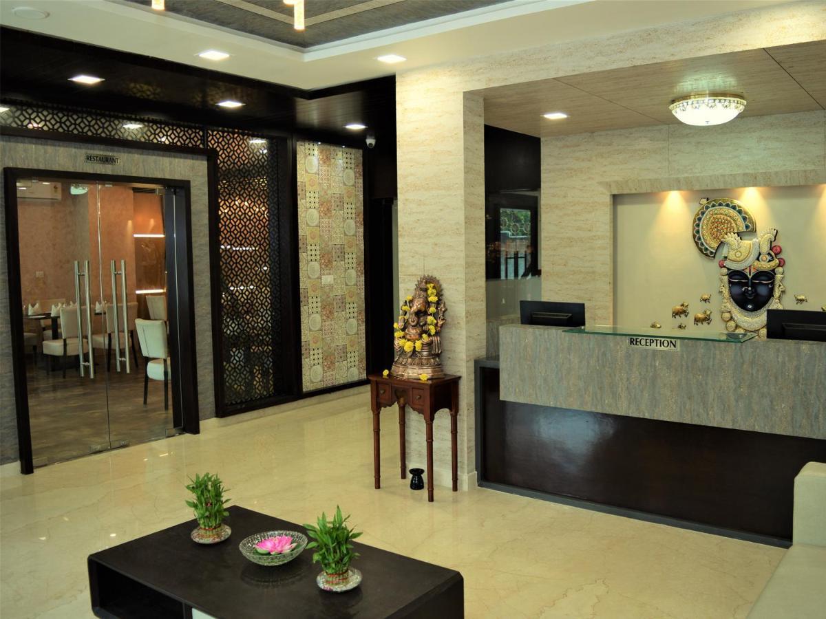 Hotel Siddhartha Inn Udaipur Exterior photo