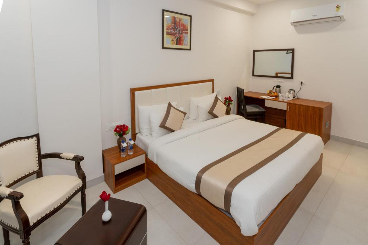 Hotel Siddhartha Inn Udaipur Exterior photo